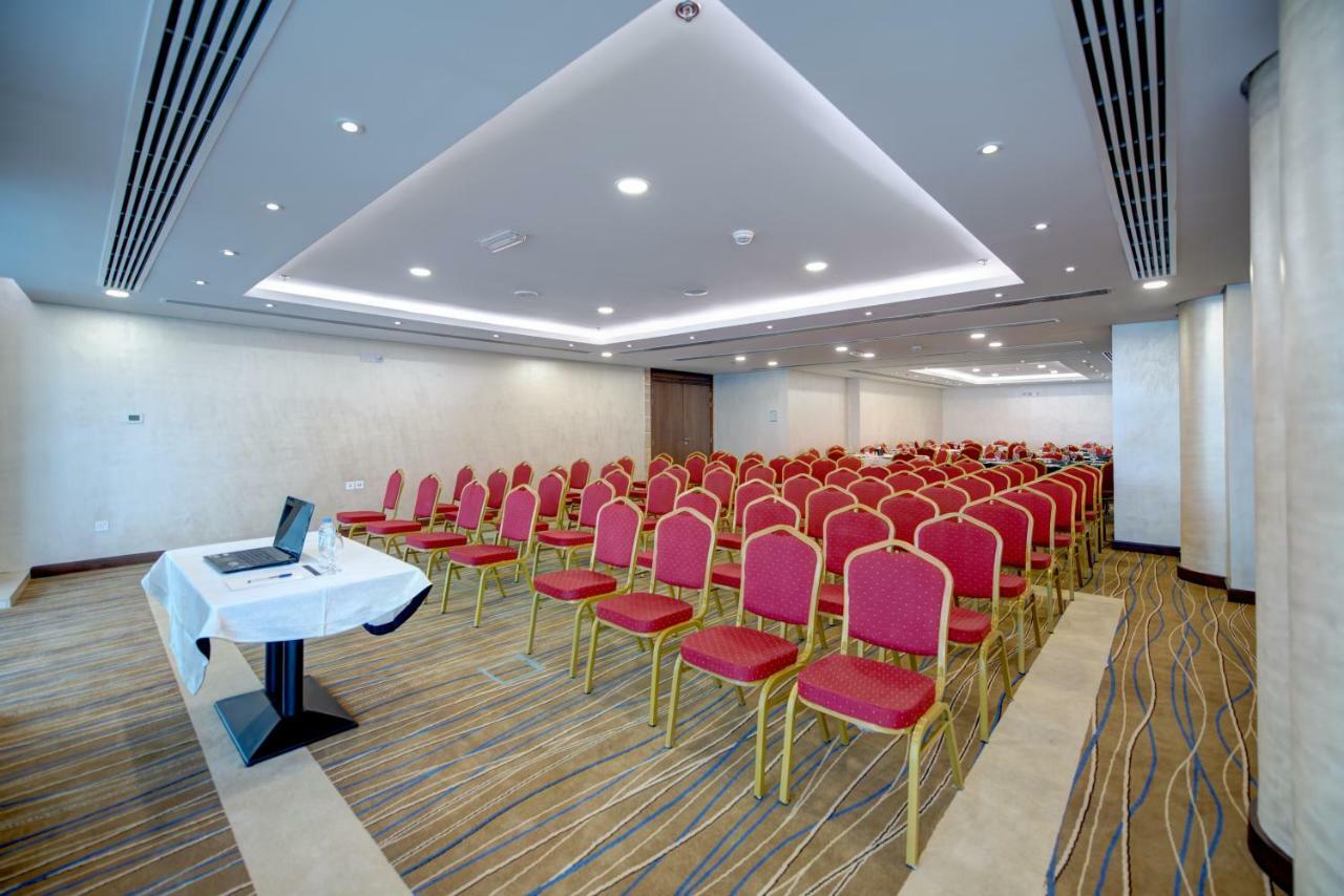 Center Hotel Sharjah Exterior photo